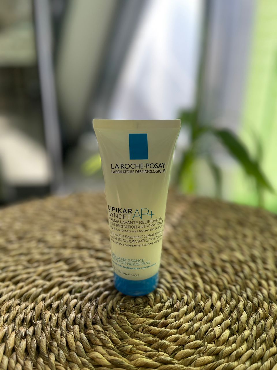 شوینده کرمی لاروش پوزای